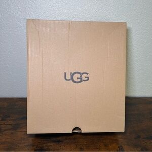UGG Empty Shoe Box